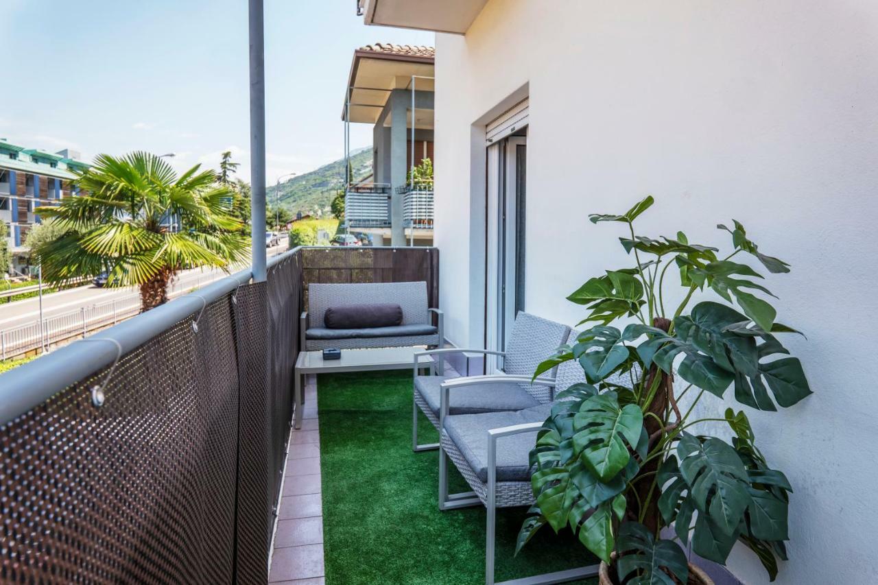 Apartamento Sun Torbole Sul Garda Exterior foto